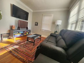 Katherine's Cozy Bungalow